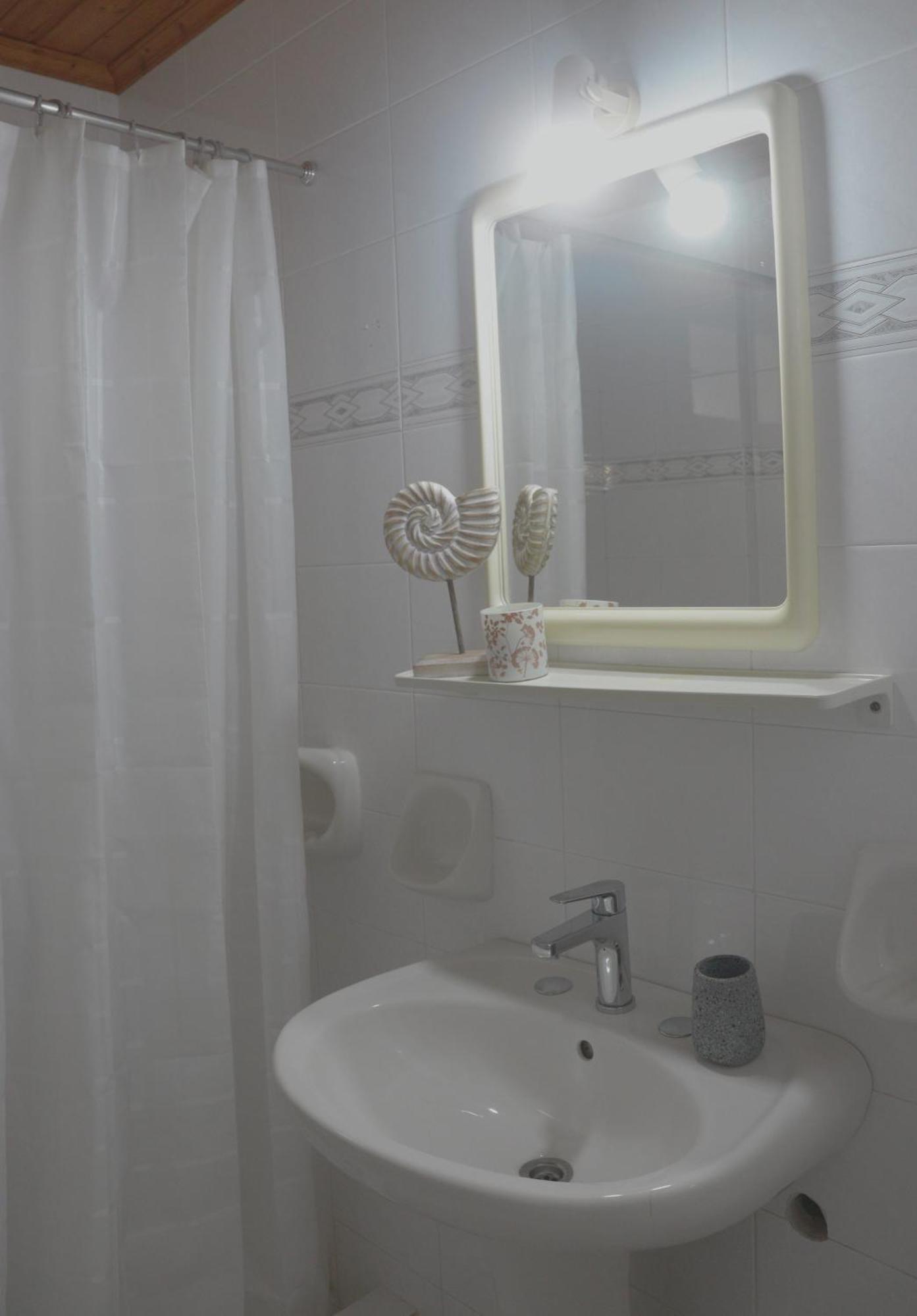 Kondilw Rooms Kalamitsi  Ngoại thất bức ảnh