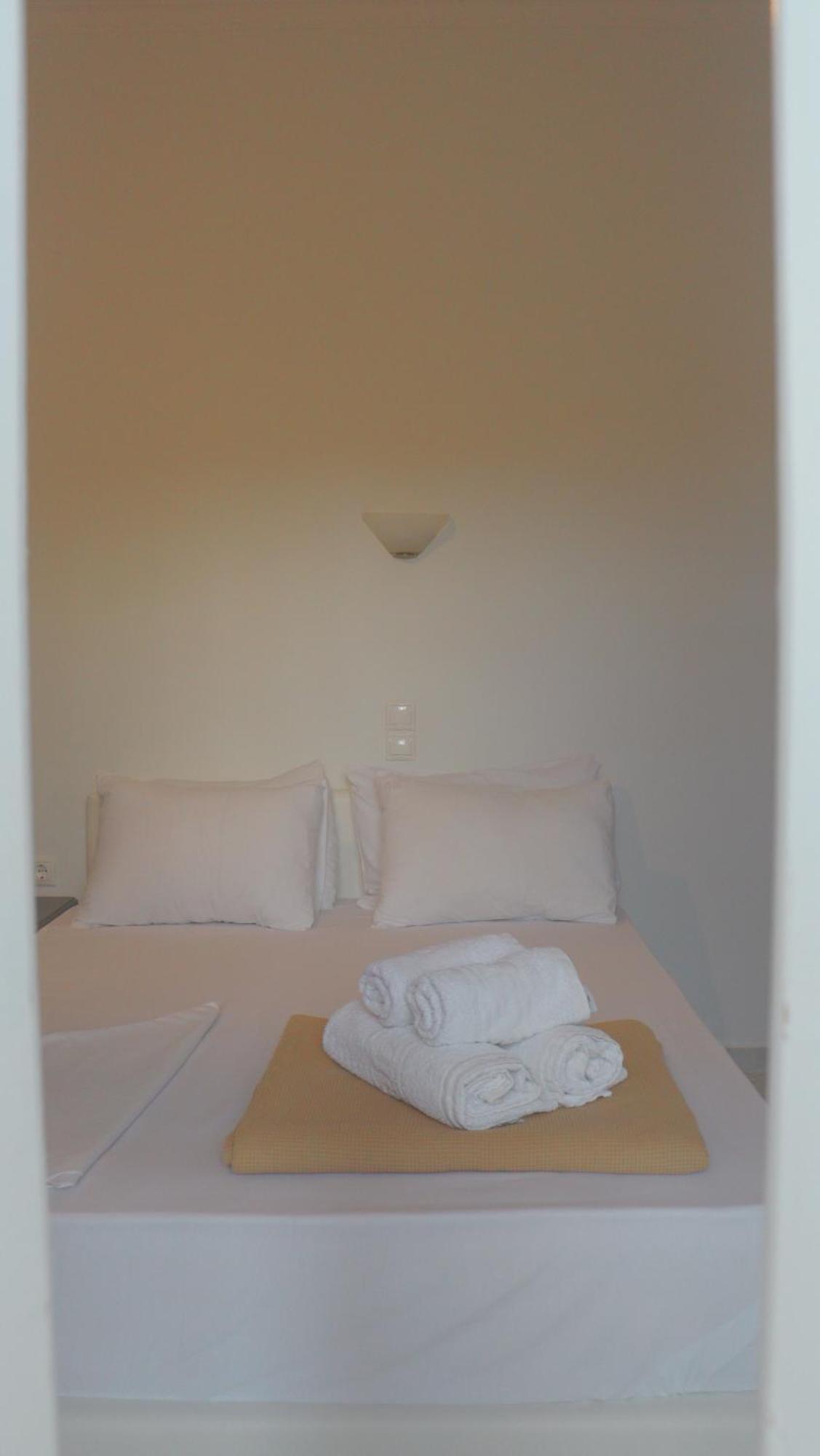 Kondilw Rooms Kalamitsi  Ngoại thất bức ảnh