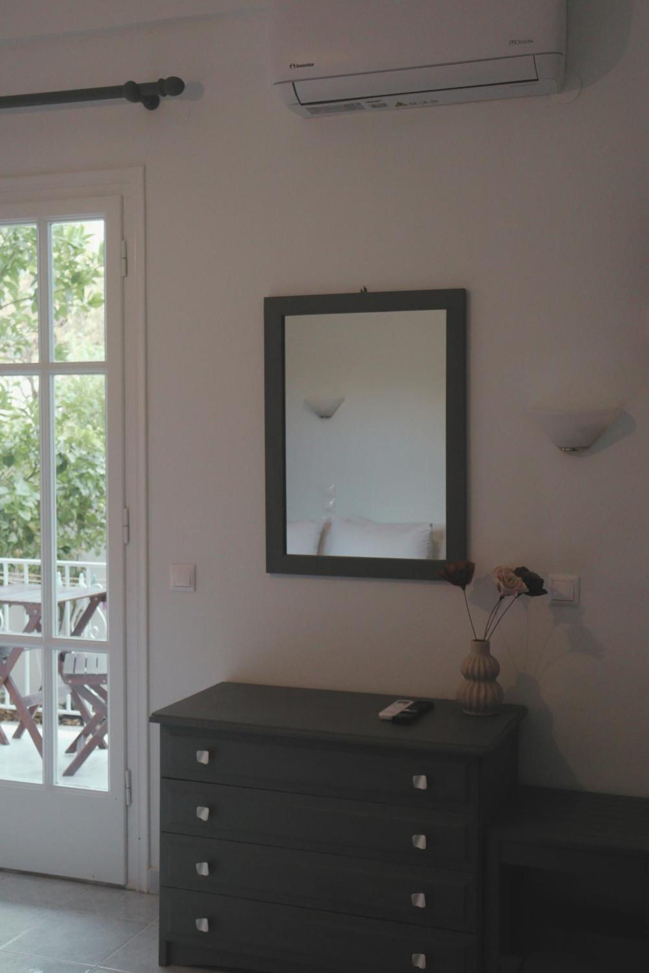 Kondilw Rooms Kalamitsi  Ngoại thất bức ảnh