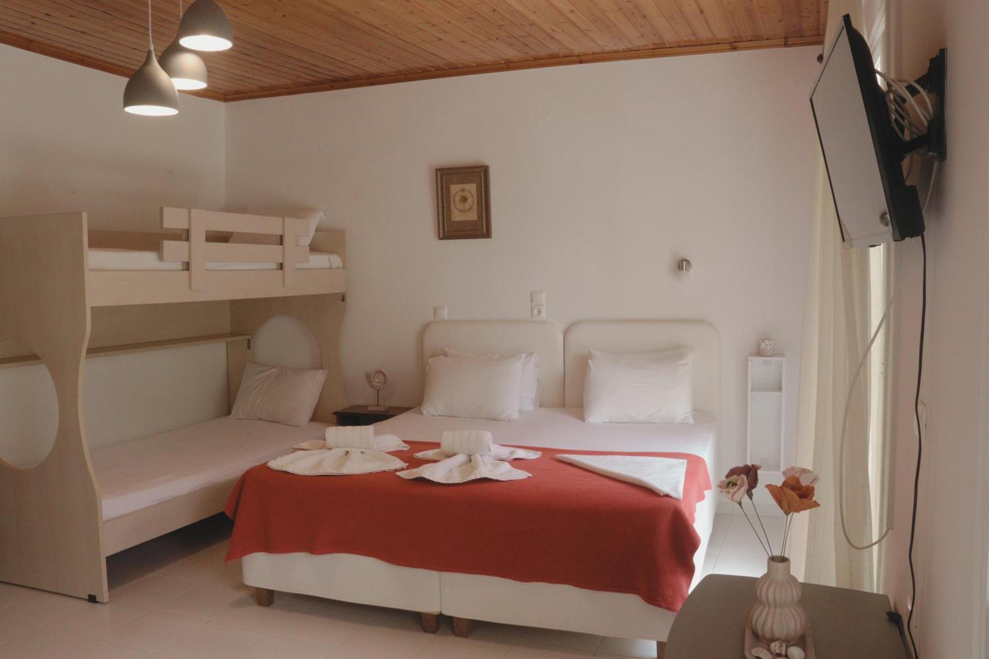 Kondilw Rooms Kalamitsi  Ngoại thất bức ảnh
