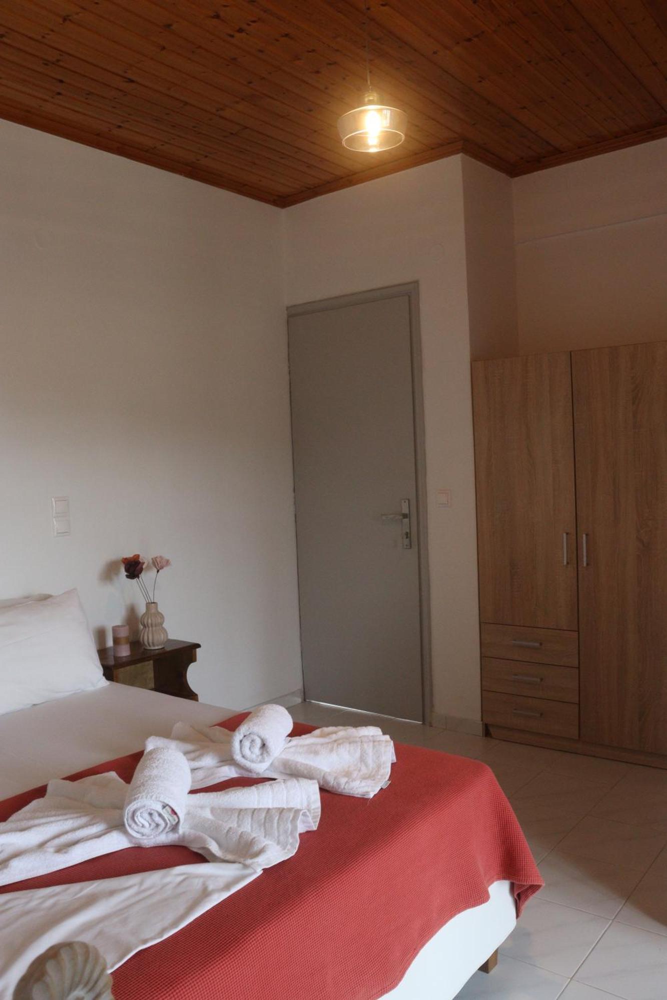 Kondilw Rooms Kalamitsi  Ngoại thất bức ảnh