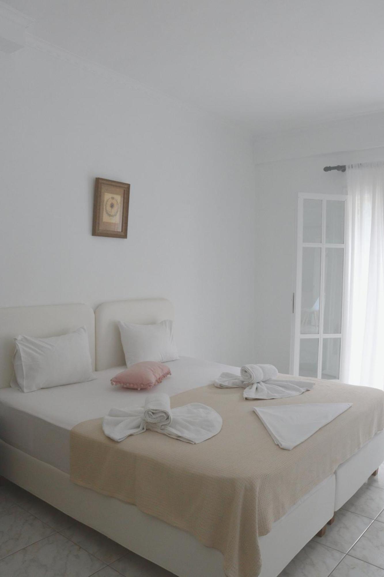 Kondilw Rooms Kalamitsi  Ngoại thất bức ảnh